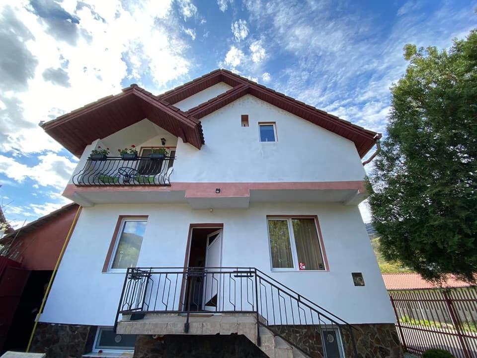 Vila Castelana Caciulata Exterior foto